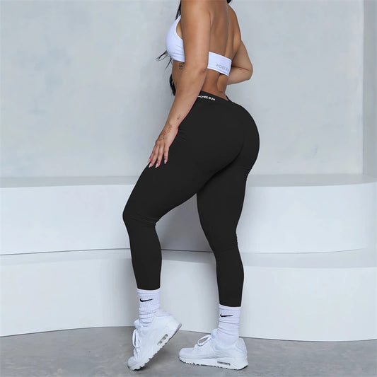 Low V-Back Scrunch Leggings